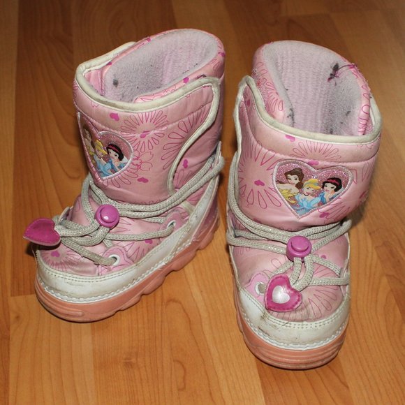 Disney Princess Snow Boots Girl Sz 8 Light up Sole
